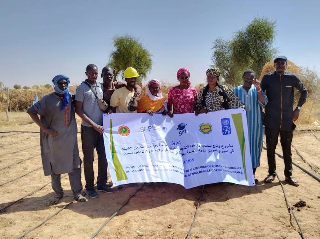 Équipe et bénéficiaires du projet de reboisement de 10 hectares de forêt à Koumbou, dans le Gorgol
